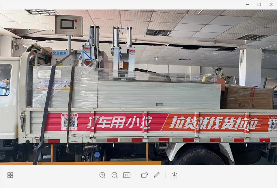 合作3年的老客戶(hù)，再次回購(gòu)一臺(tái)全自動(dòng)切鋁機(jī)設(shè)備發(fā)貨了
