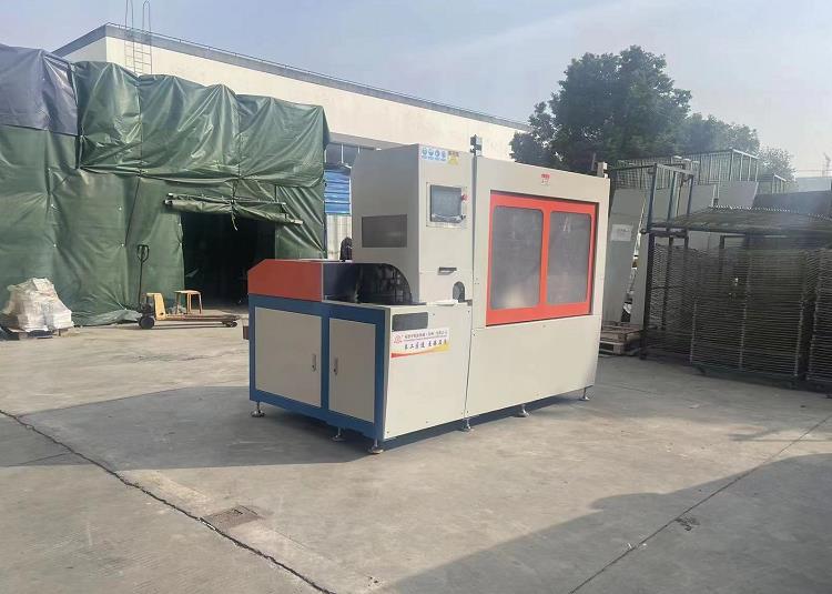 鋁型材切割機(jī)SDY-QFB505-出庫(kù)準(zhǔn)備包裝中 鋁型材切割機(jī)SDY-QFB505-出庫(kù)準(zhǔn)備包裝中