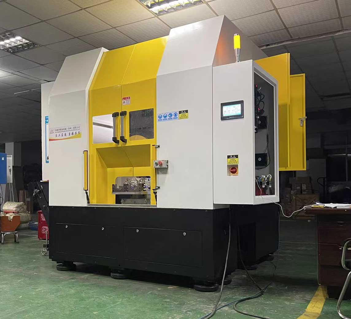 高速全自動(dòng)圓鋸機(jī)-展示圖 高速全自動(dòng)圓鋸機(jī)-展示圖